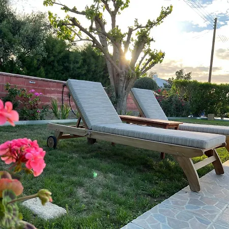 Rotiana 3 Eco-villa * Polis